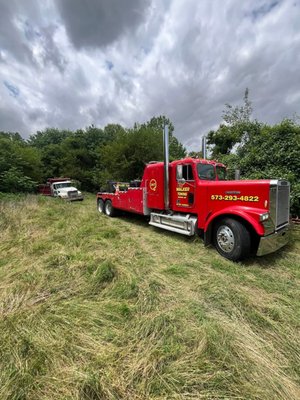 Light, Medium or Heavy Duty Towing - We've got you covered! - From pick ups to dump trucks - we've got you covered! Light, Medium or Heavy Duty Towing - We've got you covered! - From pick ups to dump trucks - we've got you covered!