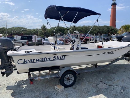 19ft Skiff - How about a skiff for a small group of island hoppers or for a day of fishing. 19ft Skiff - How about a skiff for a small group of island hoppers or for a day of fishing.