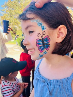 Henna & Facepainting - Henna & Facepainting at Hancock school back to school picnic 2022
Call today to book your services - 949-419-6773 Henna & Facepainting - Henna & Facepainting at Hancock school back to school picnic 2022
Call today to book your services - 949-419-6773