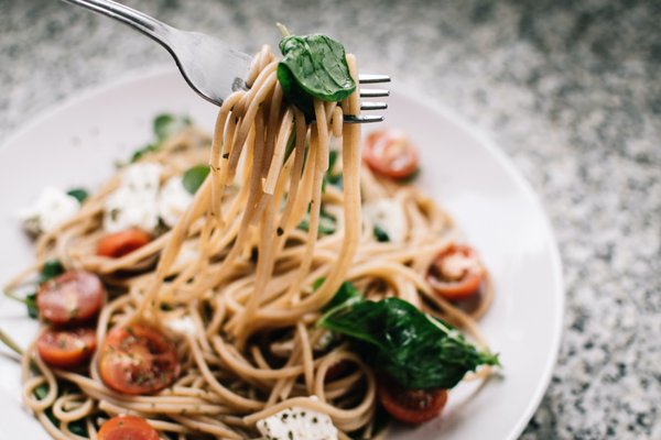 Intuitive Eating Personal Class - In a world where we are bombarded with nutrition information, fad diets and claims on foods in the grocery store, knowing what advice to take and what to leave can be a challenge. Your body is complex and brilliant. Let me show you how to understand and nourish it.

Have you ever wondered why you can’t stick to a diet or why your cravings are so strong? I am ready to answer all of your questions so that you will leave understanding how your body works and how to work WITH your body. Our goal together will be to develop a healthy relationship with food, a solid nutrition knowledge and to get you feeling your best. 

I walk you through the intuitive eating principals and help you take steps that work with your current lifestyle.

This year, I've seen great results with every single client who I've taken through my intuitive eating program. Let's get you started!

The class is 6 session and can be completed in 6 or 12 weeks (meeting weekly or every other week). The fee is $150 per session or 6 for $750 (1 free).