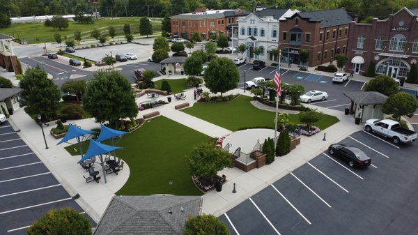 Commercial Projects with Artificial Turf - We understand that maintaining a beautiful landscape for your business can be a challenging and time-consuming task. That's why we offer high-quality artificial turf solutions that provide a low-maintenance alternative to natural grass, without sacrificing the lush, green look you desire.
Our artificial turf is made from premium quality materials and designed to withstand heavy foot traffic, extreme weather conditions, and the wear and tear that comes with regular use. We offer a wide range of turf styles, so you can choose the one that best fits your commercial property's needs.
Benefits of our artificial turf:
Aesthetic Appeal: Our turf provides a green, vibrant look that can instantly elevate the appearance of your commercial property.
Durability: Our turf is designed to withstand heavy foot traffic, harsh weather conditions, and other factors that can damage natural grass.
Low Maintenance: With artificial turf, there's no need for mowing, watering, fertilizing, or other maintenance tasks, which saves time and money.
Eco-Friendly: Our turf is made from eco-friendly materials, which means it won't harm the environment like traditional lawn care practices.
Our experienced team of professionals will work with you to create a customized plan that suits your business needs and budget. We offer installation services for a wide range of commercial properties, including office buildings, parks, schools, sports facilities, and more.
Whether you're looking to improve the appearance of your property, reduce maintenance costs, or simply create a more sustainable landscape, our artificial turf solutions can help you achieve your goals. Contact us today to learn more about our services and get started on your project. Commercial Projects with Artificial Turf - We understand that maintaining a beautiful landscape for your business can be a challenging and time-consuming task. That's why we offer high-quality artificial turf solutions that provide a low-maintenance alternative to natural grass, without sacrificing the lush, green look you desire.
Our artificial turf is made from premium quality materials and designed to withstand heavy foot traffic, extreme weather conditions, and the wear and tear that comes with regular use. We offer a wide range of turf styles, so you can choose the one that best fits your commercial property's needs.
Benefits of our artificial turf:
Aesthetic Appeal: Our turf provides a green, vibrant look that can instantly elevate the appearance of your commercial property.
Durability: Our turf is designed to withstand heavy foot traffic, harsh weather conditions, and other factors that can damage natural grass.
Low Maintenance: With artificial turf, there's no need for mowing, watering, fertilizing, or other maintenance tasks, which saves time and money.
Eco-Friendly: Our turf is made from eco-friendly materials, which means it won't harm the environment like traditional lawn care practices.
Our experienced team of professionals will work with you to create a customized plan that suits your business needs and budget. We offer installation services for a wide range of commercial properties, including office buildings, parks, schools, sports facilities, and more.
Whether you're looking to improve the appearance of your property, reduce maintenance costs, or simply create a more sustainable landscape, our artificial turf solutions can help you achieve your goals. Contact us today to learn more about our services and get started on your project.