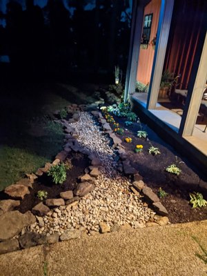 spence landscape job 2023 - complete new bed spence landscape job 2023 - complete new bed