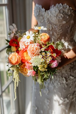Weddings at The Ritz Carlton - Perched atop a bluff above the Pacific Ocean, this venue offers sweeping views and a coastal-luxury vibe that sets the stage for a signature and bespoke floral design.
From ceremony arches on the Pacific Promenade Lawn to lush reception arrangements inside its grand ballrooms, we’ll elevate the venue’s natural beauty with textured botanicals, curated color palettes and organic elegance. It’s a space we know, trust, and absolutely love creating for.
Photography Credit:
Brenna Robert @marlieshartman
Erica Streelman Weddings at The Ritz Carlton - Perched atop a bluff above the Pacific Ocean, this venue offers sweeping views and a coastal-luxury vibe that sets the stage for a signature and bespoke floral design.
From ceremony arches on the Pacific Promenade Lawn to lush reception arrangements inside its grand ballrooms, we’ll elevate the venue’s natural beauty with textured botanicals, curated color palettes and organic elegance. It’s a space we know, trust, and absolutely love creating for.
Photography Credit:
Brenna Robert @marlieshartman
Erica Streelman