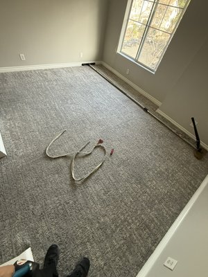 Carpet re stretching and deep cleaning - This carpet was in desperate need of stretching—and the results speak for themselves. A very satisfied customer! Carpet re stretching and deep cleaning - This carpet was in desperate need of stretching—and the results speak for themselves. A very satisfied customer!