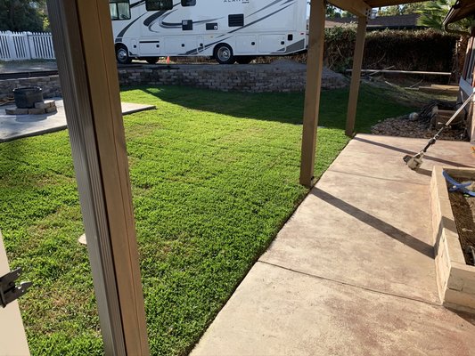 Drought tolerant Landscaping Makeover - This landscaping makeover was playing all dirt and gravel we install new irrigation gopher  mesh protection drought tolerant SOD and river rock along the side￼