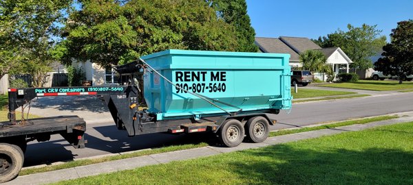 15 yard dumpster rental for a residential customer - This is a 15 yard and 20 yard roll off dumpster we carried to a residential and commercial client. 15 yard dumpster rental for a residential customer - This is a 15 yard and 20 yard roll off dumpster we carried to a residential and commercial client.