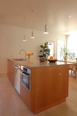 Niels & Sabrina's Kitchen - Inner sunset kitchen
Douglas fir custom kitchen cabinets.
No handle features by using tip-on blumotion and movento from Blum.
Design and build by Ckim design & build Niels & Sabrina's Kitchen - Inner sunset kitchen
Douglas fir custom kitchen cabinets.
No handle features by using tip-on blumotion and movento from Blum.
Design and build by Ckim design & build