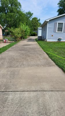 Driveway Wash - Driveway cleaning done for client