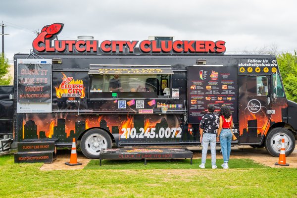 CLUTCH CITY CLUCKERS TWO & HALF YEAR CASE STUDY - About Clutch City Cluckers
Clutch City Cluckers is a Houston based food truck specializing in Nashville style hot chicken served up in a variety of ways. Since it's initial launch in 2021, Clutch City Cluckers has expanded throughout Houston and into several other Texas markets as well as a brick and mortar location overseas in Ahmad, Jordan.
Embark Marketing was contracted for full service marketing solutions for this food and beverage brand including social media management, reputation management, content creation, website development and maintenance & public relations with a heavy emphasis on strategy for the local market.
To view the full case study including sales analysis, in-depth strategy analytics & results on this long term client visit our website at: https://www.embark-marketing.com/2023/10/01/clutch-city-cluckers-two-half-year-case-study/ CLUTCH CITY CLUCKERS TWO & HALF YEAR CASE STUDY - About Clutch City Cluckers
Clutch City Cluckers is a Houston based food truck specializing in Nashville style hot chicken served up in a variety of ways. Since it's initial launch in 2021, Clutch City Cluckers has expanded throughout Houston and into several other Texas markets as well as a brick and mortar location overseas in Ahmad, Jordan.
Embark Marketing was contracted for full service marketing solutions for this food and beverage brand including social media management, reputation management, content creation, website development and maintenance & public relations with a heavy emphasis on strategy for the local market.
To view the full case study including sales analysis, in-depth strategy analytics & results on this long term client visit our website at: https://www.embark-marketing.com/2023/10/01/clutch-city-cluckers-two-half-year-case-study/