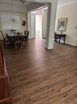 Dust-free tile removal and laminate removal and installation of new LVP, including floor leveling and all trim - Demolition of existing tile flooring and laminate, including dust, free removal leveling of subfloor installation of LVP, including matching quarter round in the Woodlands, Texas Dust-free tile removal and laminate removal and installation of new LVP, including floor leveling and all trim - Demolition of existing tile flooring and laminate, including dust, free removal leveling of subfloor installation of LVP, including matching quarter round in the Woodlands, Texas