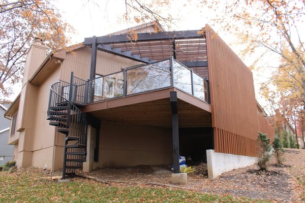 Miller - New Trex Deck Build!