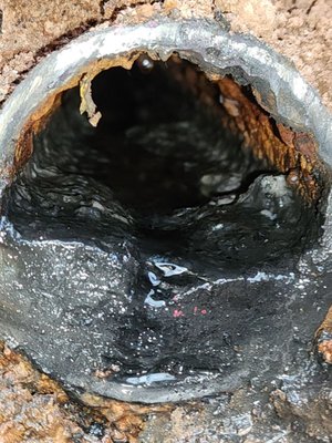 Trenchless Pipe Lining - We're experts in trenchless pipe lining solutions. Our seasoned team effectively restores pipes in homes, condos, and commercial properties without resorting to invasive trenches. Trenchless Pipe Lining - We're experts in trenchless pipe lining solutions. Our seasoned team effectively restores pipes in homes, condos, and commercial properties without resorting to invasive trenches.