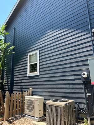 Boulder A/C and mini split install - This new A/C and mini split was replacing a 15 year old system. Included is Electrical and had all the pipe and ducts painted to match the home on a budget friendly job in Boulder. Boulder A/C and mini split install - This new A/C and mini split was replacing a 15 year old system. Included is Electrical and had all the pipe and ducts painted to match the home on a budget friendly job in Boulder.