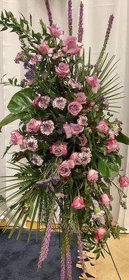 Sympathy Flowers - We offer all type of Sympathy floral arrangements : casket and standing sprays, baskets, wreaths and more. Sympathy Flowers - We offer all type of Sympathy floral arrangements : casket and standing sprays, baskets, wreaths and more.