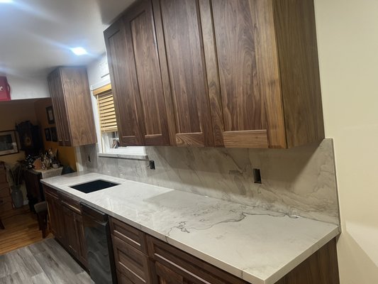 Countertops projects - Our countertop fabrication and installation services are designed to bring your vision to life. We specialize in crafting beautiful and functional countertops for kitchens, bathrooms, and other spaces.  With our expert team of craftsman, we ensure precision and quality in every countertop we create. We understand that countertops are not just functional services, but also a reflection of your personal style and taste. Call today at 510-220-4742