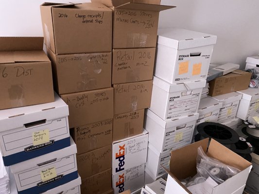 Storage unit - We get so many calls for storage units that need to be cleaned out.   This time of year, money is tight and we understand.   We salvage and find homes for a lot things.  Having a large warehouse located in central Novato helps this process.   It's hard to let go of stuff, but the cost to hold on is incredibly high nowadays.   Call us at 415-847-5760 to find out more.