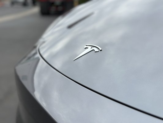 Full Frontal PPF for Tesla Model Y - This full frontal PPF was completed using Ultrafit XP Clear. The full frontal PPF includes the full hood, front bumper, side mirrors, headlights, fog lights, and front fenders. Full Frontal PPF for Tesla Model Y - This full frontal PPF was completed using Ultrafit XP Clear. The full frontal PPF includes the full hood, front bumper, side mirrors, headlights, fog lights, and front fenders.