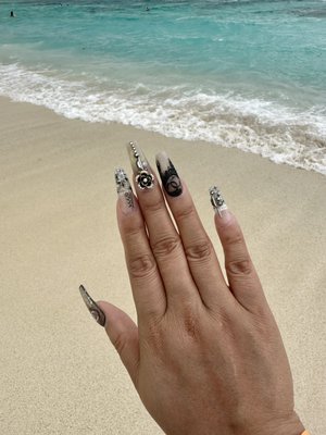 Your nails are our passion. - Beautiful nails and fabulous toes are what it’s all about. Your nails are our passion. - Beautiful nails and fabulous toes are what it’s all about.