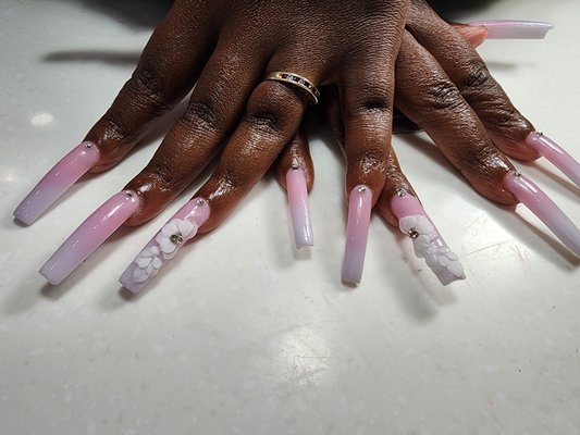 Full set custom nails art - Two beautiful set with customer support designed Executed by our technician well done !!
Thank you Full set custom nails art - Two beautiful set with customer support designed Executed by our technician well done !!
Thank you