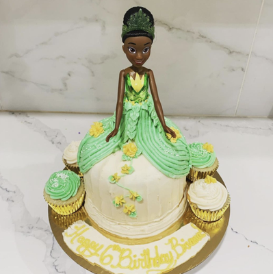 Custom Cakes - Fun and Whimsical - We are a small home-bakery located in Houston, Texas. All of our treats are made by hand with the best quality ingredients, many sourced from local farmers markets. Custom Cakes - Fun and Whimsical - We are a small home-bakery located in Houston, Texas. All of our treats are made by hand with the best quality ingredients, many sourced from local farmers markets.
