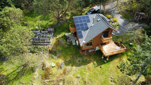 Solar Installation - This homeowner had a bid power bill so she had us install a solar array for her. She decided to stop renting her power and own her own power plant instead! Solar Installation - This homeowner had a bid power bill so she had us install a solar array for her. She decided to stop renting her power and own her own power plant instead!