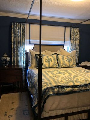 Bedding - Your bedroom should be a room that truly reflects who you are and provides the epitome of relaxation and comfort. We can customize your bedroom with beautiful fabrics and great fitting bedding. We make everything from bedspreads to dust ruffles and pillows in all shapes and sizes. Bedding - Your bedroom should be a room that truly reflects who you are and provides the epitome of relaxation and comfort. We can customize your bedroom with beautiful fabrics and great fitting bedding. We make everything from bedspreads to dust ruffles and pillows in all shapes and sizes.