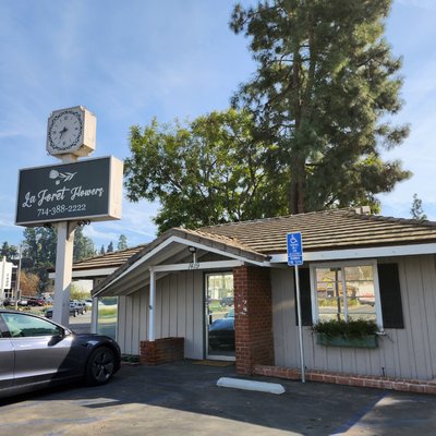 la foret flower shop - This is La Foret Flower Shop in Fullerton. la foret flower shop - This is La Foret Flower Shop in Fullerton.