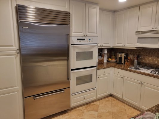 Hermosa Beach Cleaning - Basic Clean on a 2 bedroom 2 bath apartment, Hermosa Beach Cleaning - Basic Clean on a 2 bedroom 2 bath apartment,