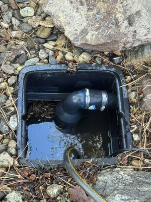 Water pond winterizing and submersible pump replacement - This is a waterpond winterizing and replacement of coupling on a submersible pump. Water pond winterizing and submersible pump replacement - This is a waterpond winterizing and replacement of coupling on a submersible pump.