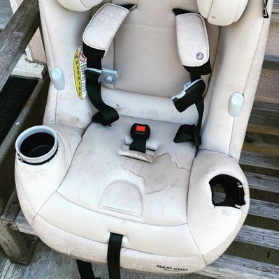 Our Work - The service was requested on a heavily stained baby car seats. We succesfully removed all the stains and got it to look brand new again! Follow us on Instagram @busybeecleansoc for more pictures of our services. Our Work - The service was requested on a heavily stained baby car seats. We succesfully removed all the stains and got it to look brand new again! Follow us on Instagram @busybeecleansoc for more pictures of our services.