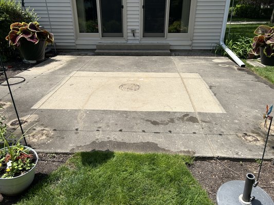 Patio - Before and aftee photos of a backyard patio I did