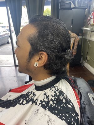 Quality hairstyles for the public ! - We offer quality transformations for those who take pride in looking authentic when it comes to there image . Quality hairstyles for the public ! - We offer quality transformations for those who take pride in looking authentic when it comes to there image .