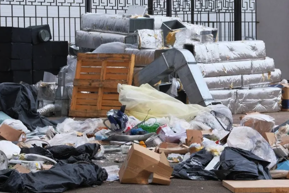 Junk Removal Services - Junk of all types isn’t just unsightly but can also be hazardous. That’s why our reliable team at Maddog Junk Removal wants to help you.
We offer removal services for almost everything, including:
Tree and brush removal: Yard waste from storms, downed trees, or yardwork can take away from the beauty of your home or business and make it difficult to access the areas you need to. We’re happy to remove and dispose of your yard waste so you can use the areas you need.
E-waste removal: Electronic waste can create several hazards for people, including fire risks, corrosion, and acid burns. At Maddogg Junk Removal, our efficient team can remove electronic waste safely and dispose of it at the correct sites.
Mattress removal: Old mattresses can be heavy and hard to hold onto, making it more difficult to remove them. We’re happy to collect your old mattresses, so you don’t have to worry about moving them in tight spaces around your home.
Appliance removal: Junk appliances such as washers, dryers, dishwashers, and other bulky electronics are no challenge for the Maddogg Junk Removal team. We can remove them from your home or business quickly and effectively.
Furniture removal: Furniture that you no longer want and can’t sell? It’s no problem for our team to remove it.
Storm debris removal:
After the storms roll through, you may have an assortment of debris in and around your home. This includes limbs, junk, and other items we’re happy to collect and dispose of to ensure your business, home, or rental space is clutter-free. Junk Removal Services - Junk of all types isn’t just unsightly but can also be hazardous. That’s why our reliable team at Maddog Junk Removal wants to help you.
We offer removal services for almost everything, including:
Tree and brush removal: Yard waste from storms, downed trees, or yardwork can take away from the beauty of your home or business and make it difficult to access the areas you need to. We’re happy to remove and dispose of your yard waste so you can use the areas you need.
E-waste removal: Electronic waste can create several hazards for people, including fire risks, corrosion, and acid burns. At Maddogg Junk Removal, our efficient team can remove electronic waste safely and dispose of it at the correct sites.
Mattress removal: Old mattresses can be heavy and hard to hold onto, making it more difficult to remove them. We’re happy to collect your old mattresses, so you don’t have to worry about moving them in tight spaces around your home.
Appliance removal: Junk appliances such as washers, dryers, dishwashers, and other bulky electronics are no challenge for the Maddogg Junk Removal team. We can remove them from your home or business quickly and effectively.
Furniture removal: Furniture that you no longer want and can’t sell? It’s no problem for our team to remove it.
Storm debris removal:
After the storms roll through, you may have an assortment of debris in and around your home. This includes limbs, junk, and other items we’re happy to collect and dispose of to ensure your business, home, or rental space is clutter-free.