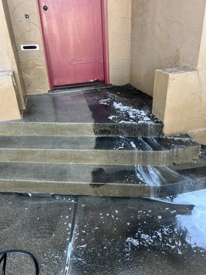 Sidewalk and entryway cleaning - Send us a message on yelp. If possible send images of your property to help us give you an accurate quote. Pricing starting at $150+