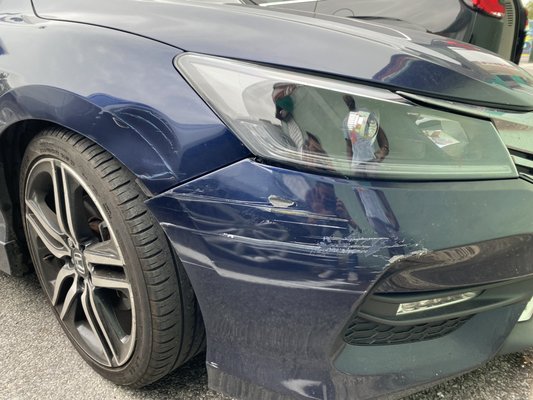 A dent and scratch repair, on a 2017 Honda accord - This was a dent repair, on a 2017 Honda accord.. 
The job was done in just a few hours to the customers request’