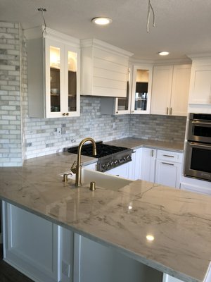 San Clamente kitchen and bath renovation - Modern home renovation with new kitchen and bathroom renovation. San Clamente kitchen and bath renovation - Modern home renovation with new kitchen and bathroom renovation.
