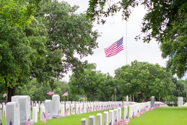 Veteran Services - Our commitment to US Veterans and their families is unwavering. Our specially designed Veteran Honors Service Package includes everything needed to complete cremation and have a dignified committal service with military honors at the Dallas Fort Worth National Cemetery. Veteran Services - Our commitment to US Veterans and their families is unwavering. Our specially designed Veteran Honors Service Package includes everything needed to complete cremation and have a dignified committal service with military honors at the Dallas Fort Worth National Cemetery.