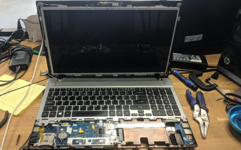Laptop & Desktop Repairs - Professional diagnostics and repairs at your home or office. Laptop & Desktop Repairs - Professional diagnostics and repairs at your home or office.