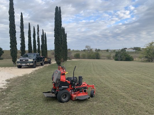 Commercial Mowing - Mowing a storage unit up in the Hill Country. It is always a blessing to set my eyes upon the beautiful Texas hill country! Commercial Mowing - Mowing a storage unit up in the Hill Country. It is always a blessing to set my eyes upon the beautiful Texas hill country!