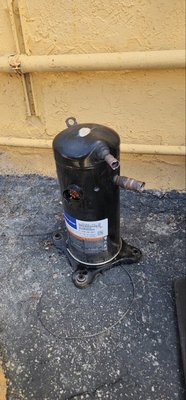 Hollywood boardwalk Restuarant - The old compressor had gone out, so we got a new one, with a 1 year warranty for it, replaced the compressor and the filter dryer, cleaned out the TXV, use leak seal to close any tiny holes in the coil, stabilize the pressure and the AC is working as good as new