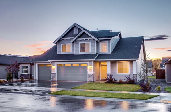 Residential Cleaning! - we understand the importance of having clean, clear windows in your home. Our residential window cleaning services in all of Florida are designed to enhance the beauty and value of your property. We use eco-friendly cleaning solutions and the latest techniques to remove dirt, grime, and streaks from your windows, leaving them spotless and crystal clear. Our experienced team takes great care to protect your home and furnishings while delivering exceptional results.