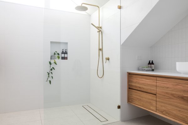 Bathroom Remodeling San Diego, CA - At DB Construction, we specialize in transforming bathrooms into beautiful, functional spaces tailored to your lifestyle in San Diego, CA. Our bathroom remodeling services encompass everything from modernizing fixtures and finishes to complete overhauls that maximize space and efficiency. Whether you're looking to create a luxurious spa-like retreat or simply update your existing bathroom, our team of experienced general contractors is dedicated to delivering high-quality craftsmanship and exceptional service. With a keen eye for design and attention to detail, we ensure that every project reflects your personal style while enhancing the value of your home. Trust DB Construction for your next bathroom remodel, and experience the perfect blend of comfort and functionality. Bathroom Remodeling San Diego, CA - At DB Construction, we specialize in transforming bathrooms into beautiful, functional spaces tailored to your lifestyle in San Diego, CA. Our bathroom remodeling services encompass everything from modernizing fixtures and finishes to complete overhauls that maximize space and efficiency. Whether you're looking to create a luxurious spa-like retreat or simply update your existing bathroom, our team of experienced general contractors is dedicated to delivering high-quality craftsmanship and exceptional service. With a keen eye for design and attention to detail, we ensure that every project reflects your personal style while enhancing the value of your home. Trust DB Construction for your next bathroom remodel, and experience the perfect blend of comfort and functionality.