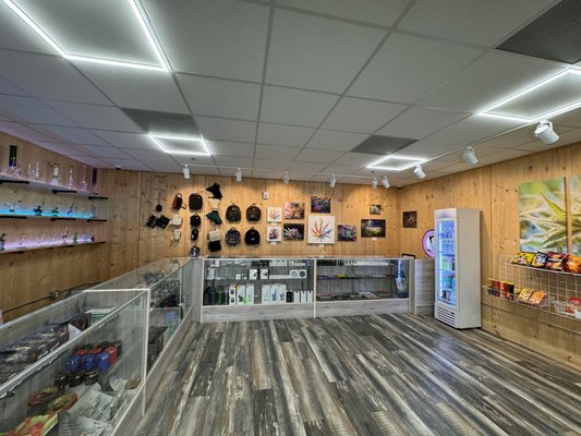 Welcome to our Gallery & Smoke Shop - We have a very welcoming and clean smoke shop and gallery. Our staff is very well educated in the products we sell. We are not here to over sell you, we are here to educated and inform to find what product or products are the best fit for you. All products are competitively priced and we also give you 10% off on your first purchase. Welcome to our Gallery & Smoke Shop - We have a very welcoming and clean smoke shop and gallery. Our staff is very well educated in the products we sell. We are not here to over sell you, we are here to educated and inform to find what product or products are the best fit for you. All products are competitively priced and we also give you 10% off on your first purchase.