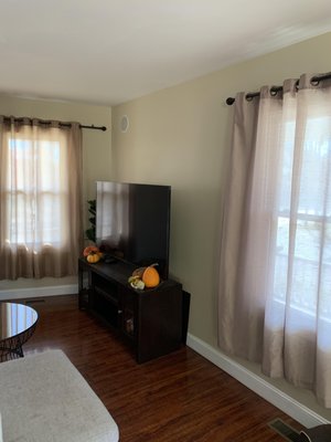 Living room / Dining room Remodeling. - House doesn't feel home? Give us your vision and we will turn it into reality.
Build a divider between to dining room and the living room install a solid wood slab mental, seal a window between the dining room and the porch, and finish with trims and baseboard. 
The reaction of our customer,? Priceless!!!
Call us for a free estimate.
A great result should not be a luxury.
https://hiendremodeling.com/