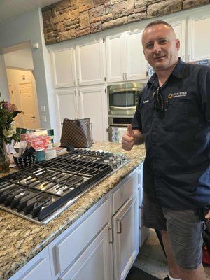 KitchenAid Range - Professional cooktop repair in Las Vegas!
The licensed technicians handle everything from burner replacement to full appliance service-keeping your kitchen safe and running smoothly. KitchenAid Range - Professional cooktop repair in Las Vegas!
The licensed technicians handle everything from burner replacement to full appliance service-keeping your kitchen safe and running smoothly.