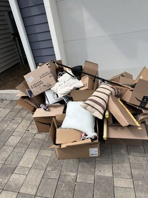 Trash removal - The trash removal that was done on 4-8-2024 Trash removal - The trash removal that was done on 4-8-2024