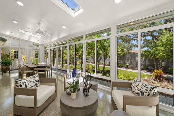 Sunroom - Another amazing Sunroom project by Lifestyle remodeling. Sunroom - Another amazing Sunroom project by Lifestyle remodeling.