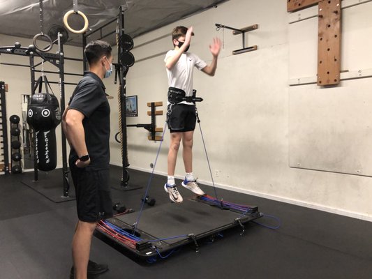 Project Bounce - Project bounce is designed for high school and collegiate ballers to take their athleticism to the next level. This program incorporates a progressive system that is customizable to your current physical abilities and has been shown to increase our client's vertical jump by up to 8 inches in 6 months. 

Our program includes mobility training, plyometrics & strength training among other various modalities to maximizes results. For athletes 18+ (or 16+ with parent consent) we utilize blood flow restriction training (BFR) to speed up lower leg strength & explosiveness development. BFR is used by professional athletes during recovery from injuries like ACL & achilles tears. We've found fantastic results from incorporating this into our program. 

To learn more about the program, contact us for a free consultation!