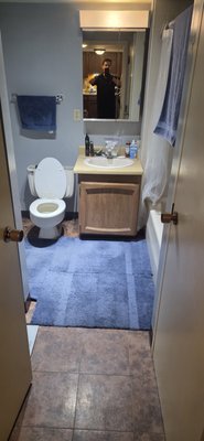 Bathrooms - Clean Bathrooms