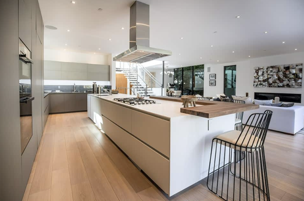 San Vincente Home - Santa Monica - 7,130 sqft - Located in Santa Monica, California, this home features modern design language from the outside to the interior. The incredible use of natural light in this home enhances the appearance of the European Oak Hardwood Flooring. San Vincente Home - Santa Monica - 7,130 sqft - Located in Santa Monica, California, this home features modern design language from the outside to the interior. The incredible use of natural light in this home enhances the appearance of the European Oak Hardwood Flooring.